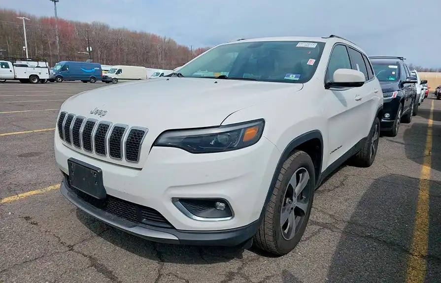 car-image